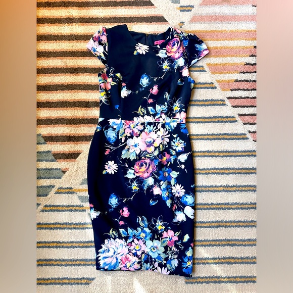 Betsey Johnson cal sleeve midi dress - Picture 2 of 4